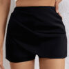 Black Pleated Mid-Waist Tight-Fitting Shorts