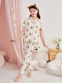 SHEIN Tween Girl Bear Print Shirt & Loose Fit V-Neck Short Sleeve Pants 2-Piece Sleepwear Set