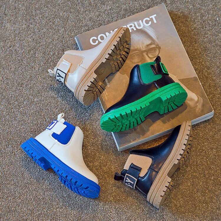 Unisex Letters Shoes Wholesale 220829383