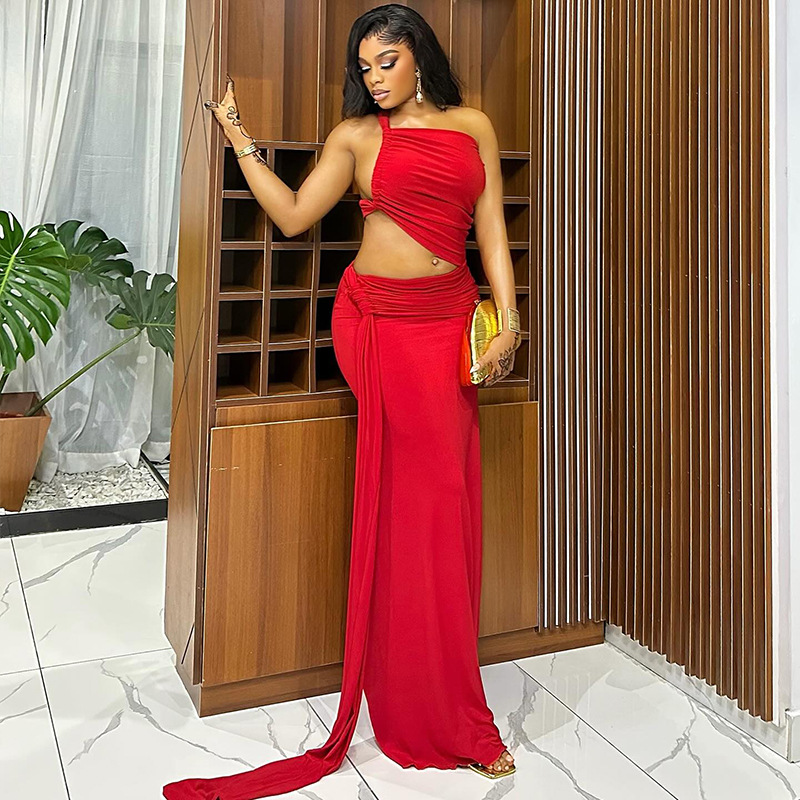 Women Asymmetrical Pleated One-Shoulder Strapless Solid Bodycon Dress