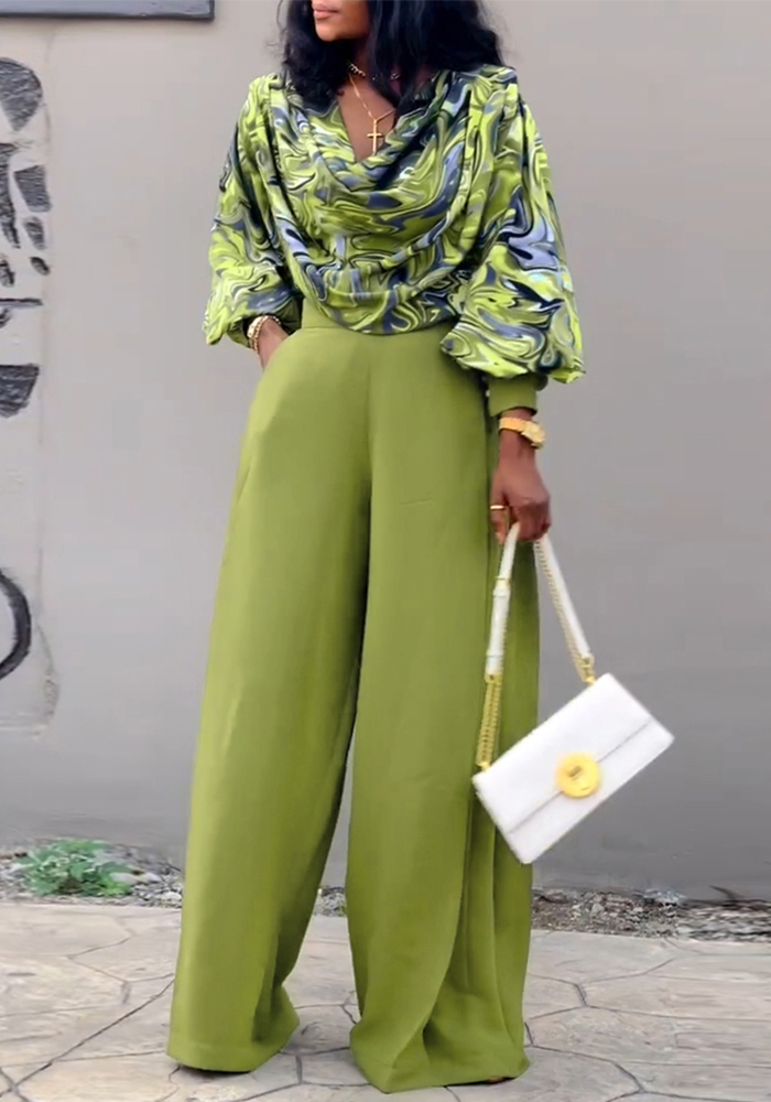 Women Green Printed Long-Sleeved Swing-Neck Top and Pleated Wide-Leg Bell Bottom Pant Two-Piece Set